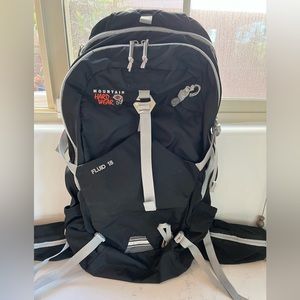 Mountain Hardwear Fluid 18 Hiking Daypack Backpack
